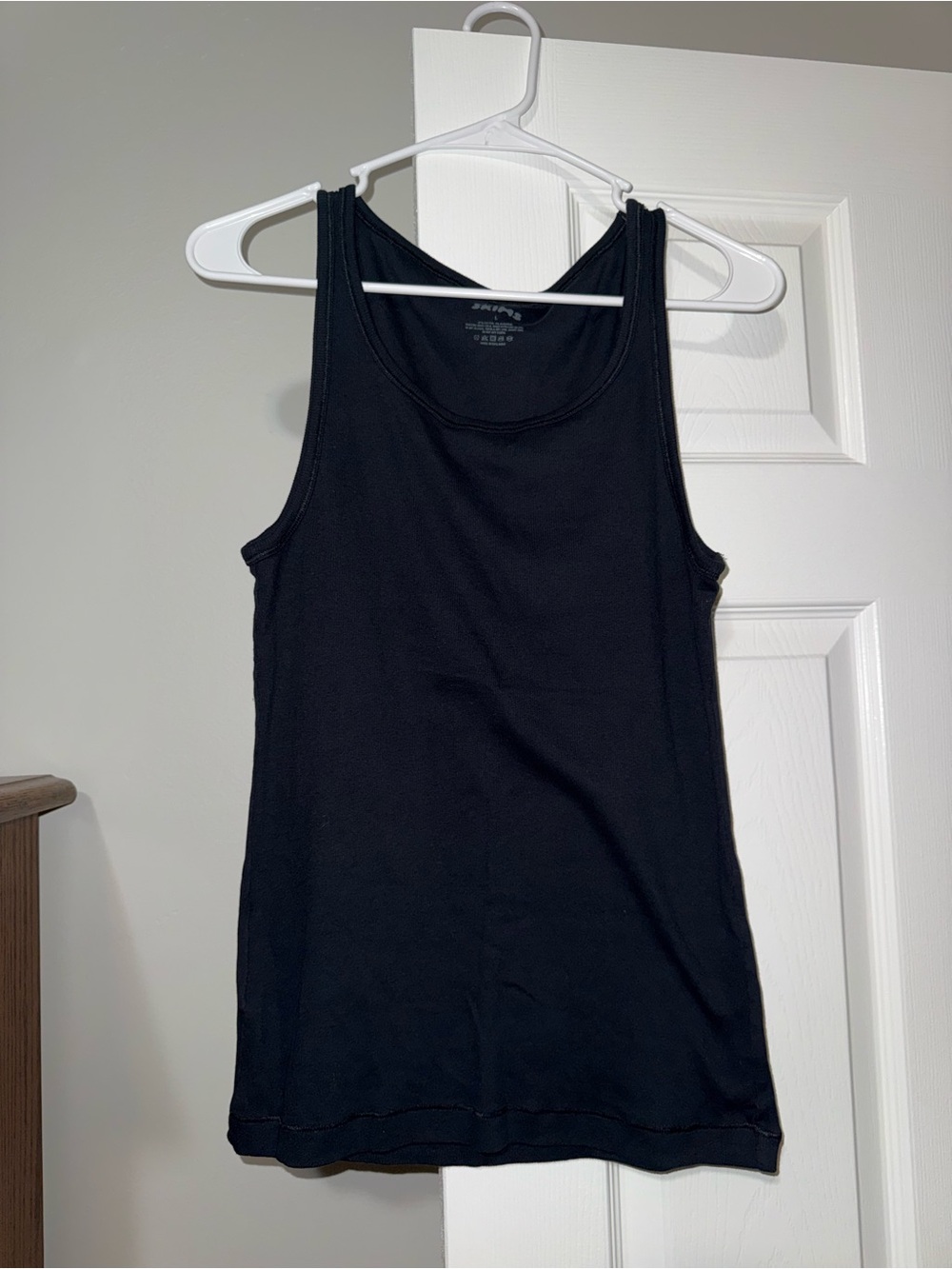 SKIMS Black Ribbed Tank Top - Sleeveless Scoop Neck